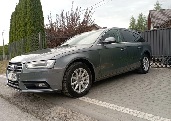 Audi A4 cena 43800 przebieg: 228000, rok produkcji 2014 z Słomniki małe 466